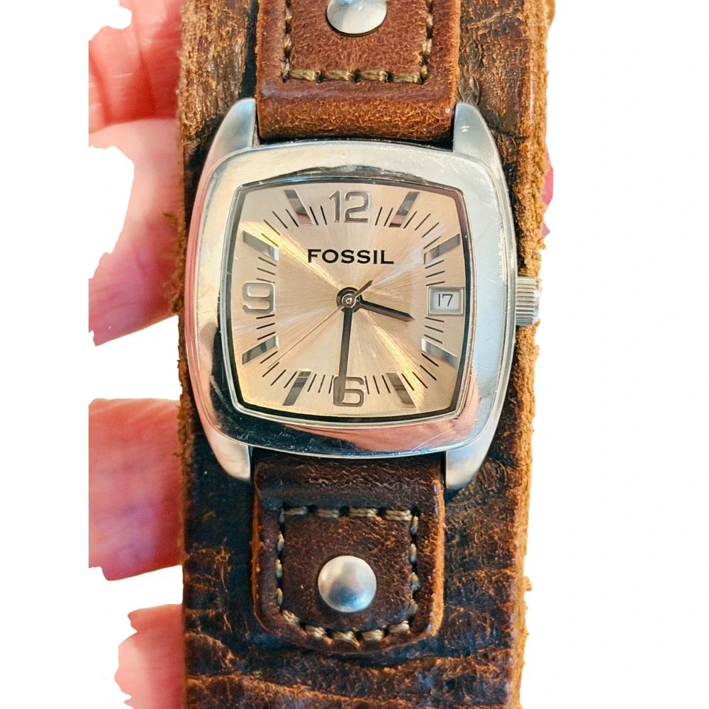 Fossil Womens Square Silver Watch Two Leather Cuff Straps Brown Black JR-1044